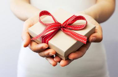 Follow these simple steps  to give the best gifts ever!