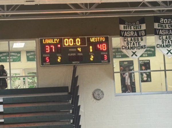 Girls Basketball Defeats Langley in the State Quarterfinals