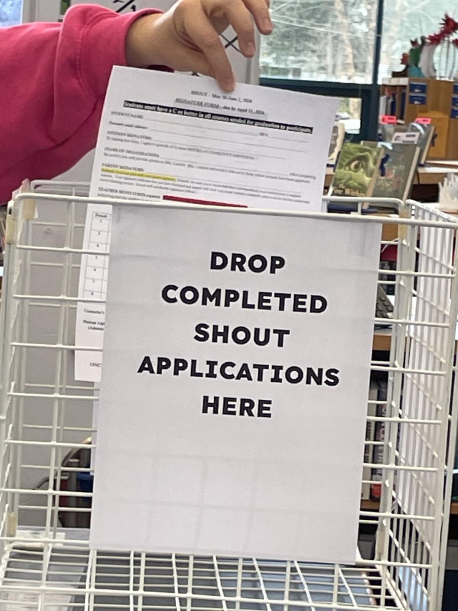In order to participate in SHOUT, seniors had to complete an application form and submit it by April 15.